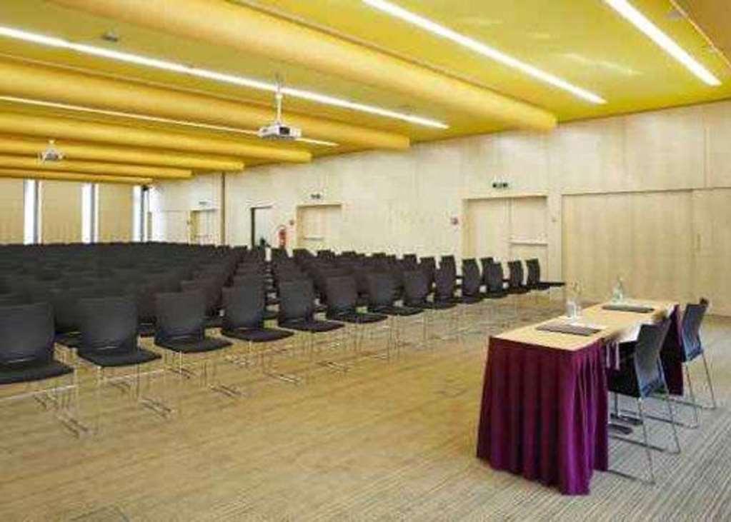 拉贝河畔乌斯季克拉丽奥酒店 Ústí nad Labem 设施 照片
