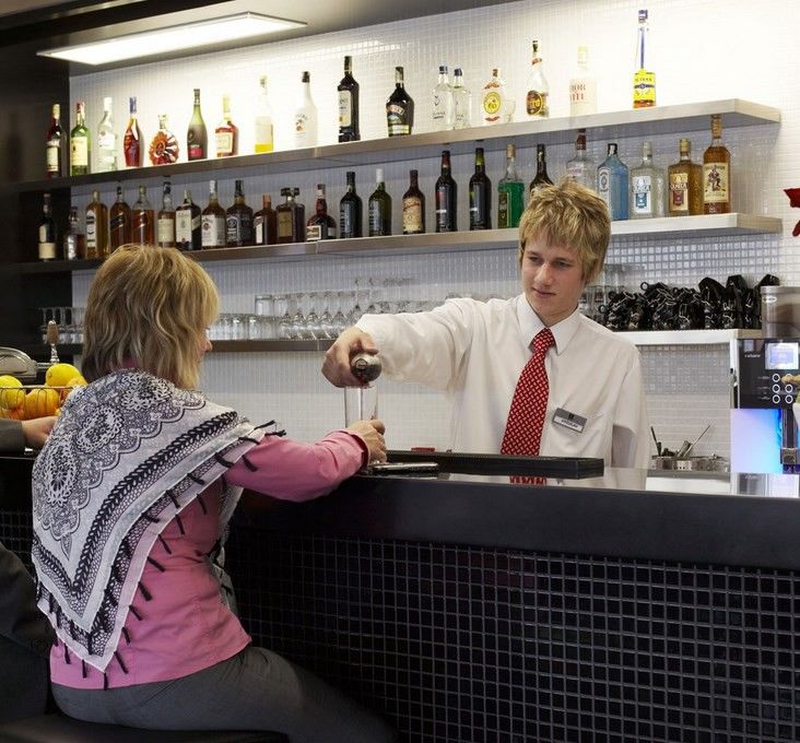 拉贝河畔乌斯季克拉丽奥酒店 Ústí nad Labem 外观 照片